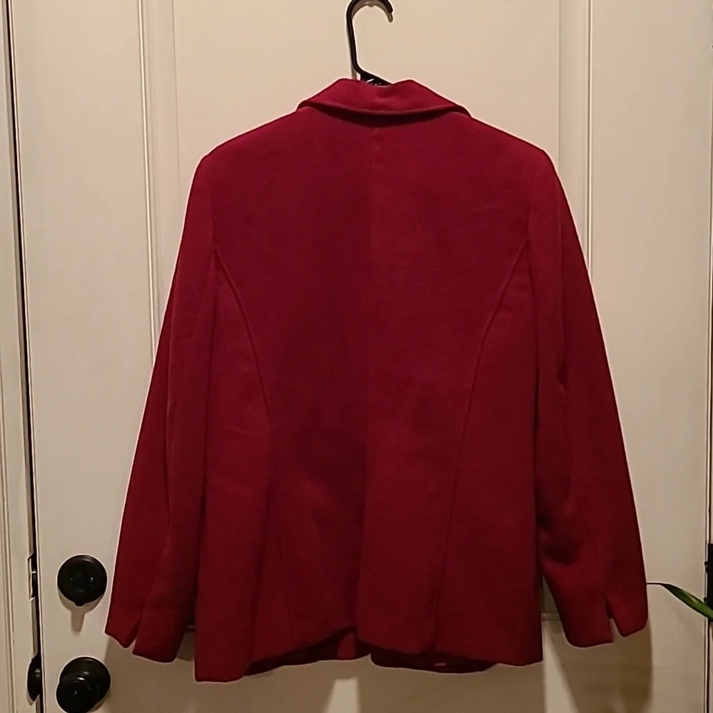 Jacket - Picture 4 of 4